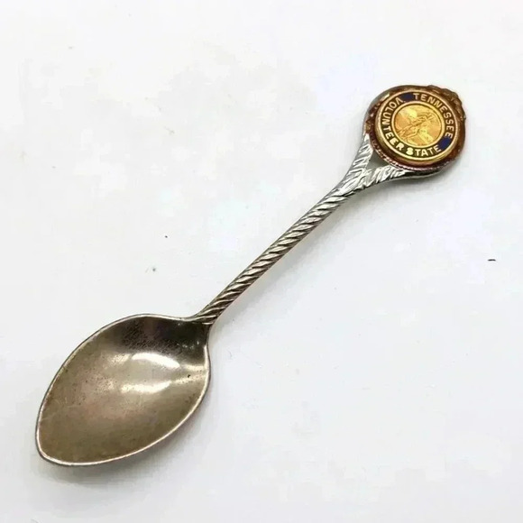 Vintage Tennessee Volunteer State Souvenir Spoon Kitschy cool!! - Picture 1 of 5